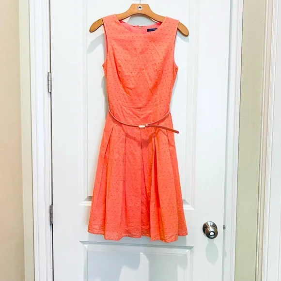 SOLD! NWOT Tommy Hilfiger dot embroidered sleeveless dress - Picture 2 of 12